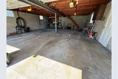 111 N Hitchman Street, Mt Pleasant Boro, PA 15666 - Photo 37