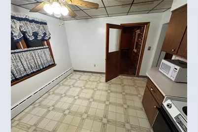 111 N Hitchman Street, Mt Pleasant Boro, PA 15666 - Photo 19