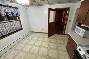 111 N Hitchman St, Mt Pleasant Boro, PA 15666 - Photo 19