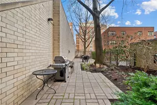 146 N Bellefield Ave, Pittsburgh, PA 15213 - Photo 29