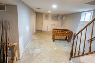 4691 Sardis Rd, Pittsburgh, PA 15068 - Photo 9