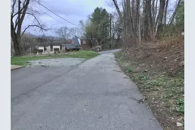 11299 Wren Dr, North Huntingdon, PA 15642 - Photo 45