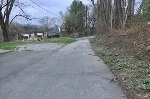 11299 Wren Dr, North Huntingdon, PA 15642 - Photo 45