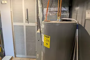 909 Smithfield St, Elizabeth Twp/Boro, PA 15135 - Photo 25