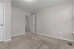 236 Thornapple Ln, Cranberry Township, PA 16066 - Photo 21