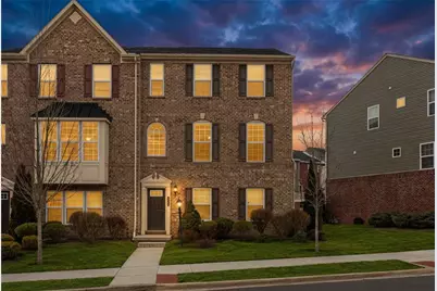 236 Thornapple Ln, Cranberry Township, PA 16066 - Photo 1