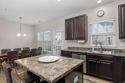 236 Thornapple Ln, Cranberry Township, PA 16066 - Photo 15
