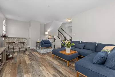 236 Thornapple Ln, Cranberry Township, PA 16066 - Photo 7