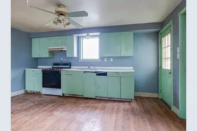 1817 4th Ave, Beaver Falls, PA 15010 - Photo 9