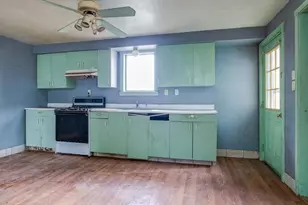 1817 4th Ave, Beaver Falls, PA 15010 - Photo 9