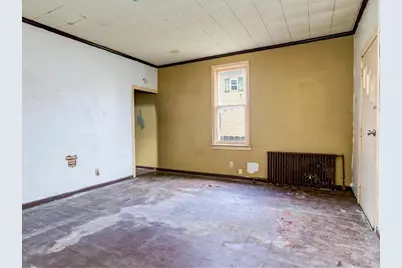 1817 4th Ave, Beaver Falls, PA 15010 - Photo 3