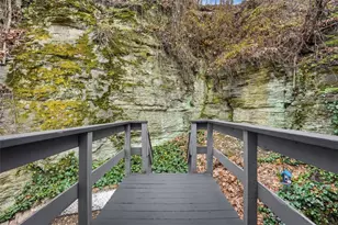 1150 Woods Run Ave, Pittsburgh, PA 15212 - Photo 21