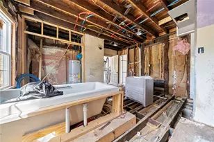 404 Middle St, Pittsburgh, PA 15227 - Photo 25