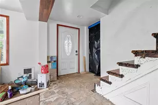 404 Middle St, Pittsburgh, PA 15227 - Photo 3