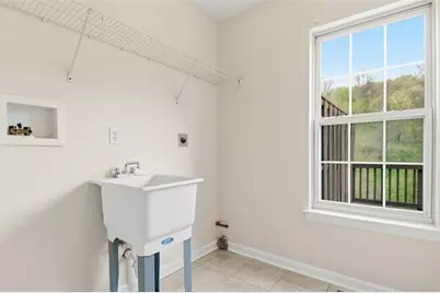 607 Hilton Circle, Collier Township, PA 15071 - Photo 17