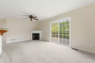 607 Hilton Cir, Collier Township, PA 15071 - Photo 11