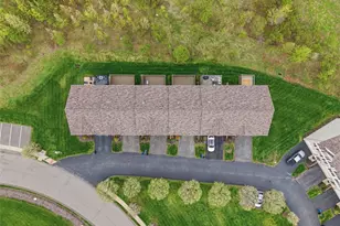 607 Hilton Cir, Collier Township, PA 15071 - Photo 31
