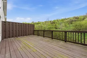 607 Hilton Cir, Collier Township, PA 15071 - Photo 15
