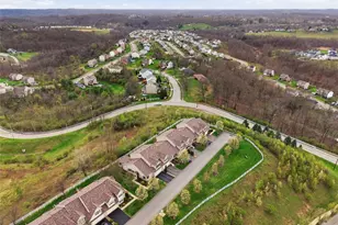 2015 Atwell Dr, Collier Township, PA 15071 - Photo 39