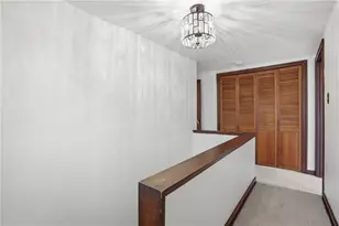 130 Yorkshire Dr, Pittsburgh, PA 15208 - Photo 25