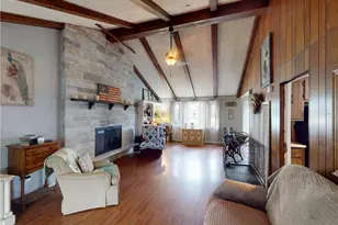 225 Fairway Ln, Penn Township, PA 16002 - Photo 5