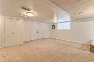 469 Hillcrest Dr, Unity Township, PA 15650 - Photo 29