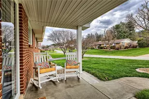 469 Hillcrest Dr, Unity Township, PA 15650 - Photo 3