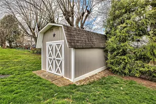 469 Hillcrest Dr, Unity Township, PA 15650 - Photo 45