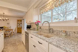 469 Hillcrest Dr, Unity Township, PA 15650 - Photo 15