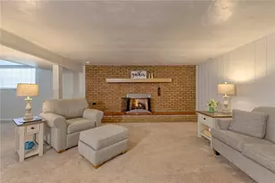 469 Hillcrest Dr, Unity Township, PA 15650 - Photo 25