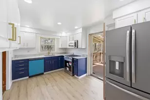 1167 Lapish Rd, Pittsburgh, PA 15212 - Photo 11