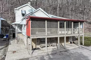 751 Naylor St, Pittsburgh, PA 15207 - Photo 1