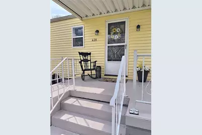 426 Houston Ave, Harrisville Boro, PA 16038 - Photo 19