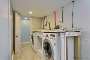 323 Virginia Ave, Pittsburgh, PA 15211 - Photo 37