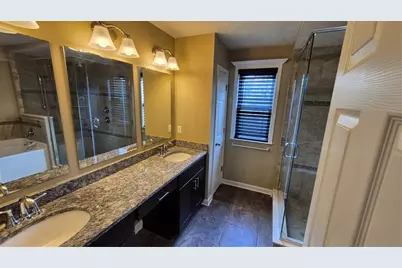605 Alessia Ct, Moon/Crescent Twp, PA 15108 - Photo 17