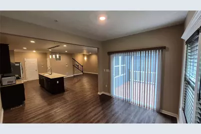 605 Alessia Ct, Moon/Crescent Twp, PA 15108 - Photo 7