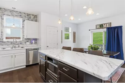 2547 Forest Brook Dr, Pittsburgh, PA 15241 - Photo 9