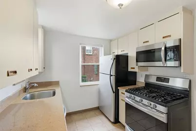 948 Rita Dr, Wilkins Township, PA 15221 - Photo 15