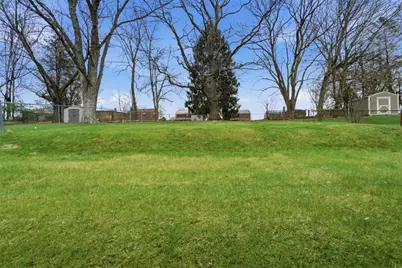 948 Rita Dr, Wilkins Township, PA 15221 - Photo 43