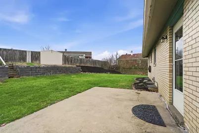 102 Dunbar Dr, Wilkins Township, PA 15235 - Photo 37