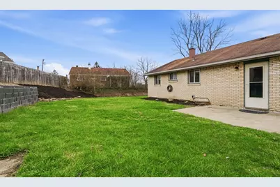 102 Dunbar Dr, Wilkins Township, PA 15235 - Photo 39