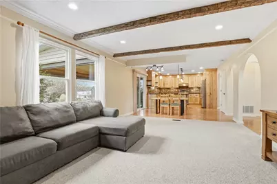 153 Winterbrook Dr, Cranberry Township, PA 16066 - Photo 9