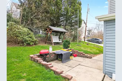 32 Tulip St, Adamsburg, PA 15611 - Photo 9