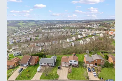 211 Joseph Dr, Canonsburg, PA 15317 - Photo 3