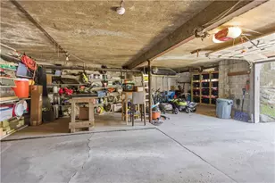 5454 Wellesley Ave, Pittsburgh, PA 15206 - Photo 35