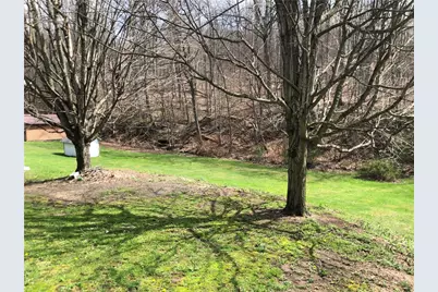 156 Desko Road, German Township, PA 15458 - Photo 9