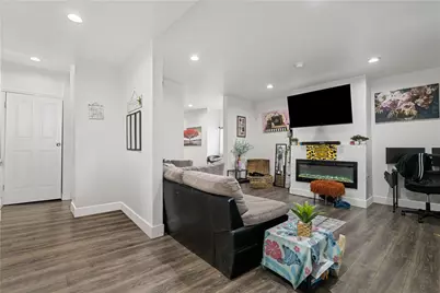 114 Amanda Ave, Pittsburgh, PA 15210 - Photo 3