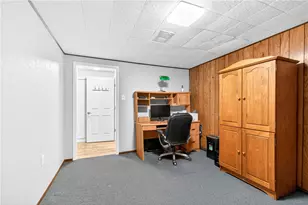 4602 W Barlind Dr, Pittsburgh, PA 15227 - Photo 39