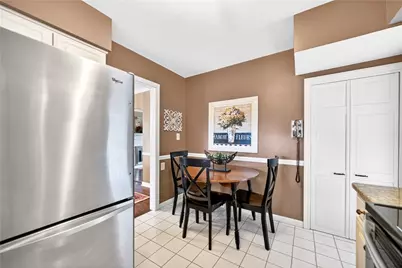 4602 W Barlind Dr, Pittsburgh, PA 15227 - Photo 23