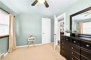 4602 W Barlind Dr, Pittsburgh, PA 15227 - Photo 35